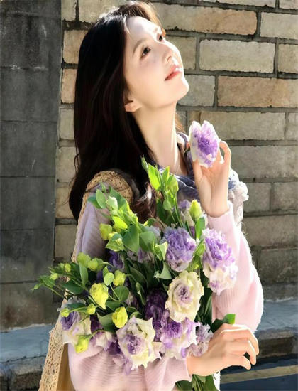 重新认识《美女三缺一》的审美特点与艺术成就——商业与艺术的平衡